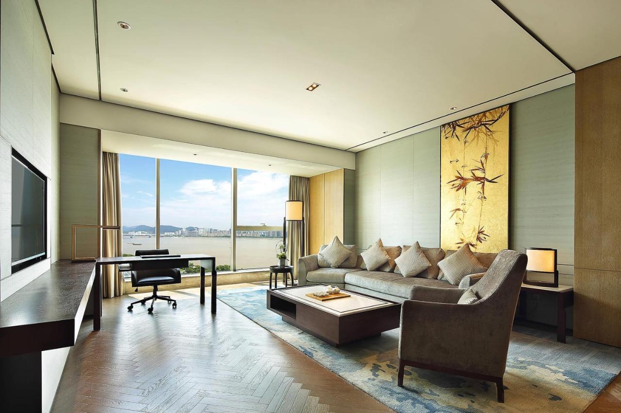 Sheraton Grand Hangzhou Binjiang Hotel Екстер'єр фото