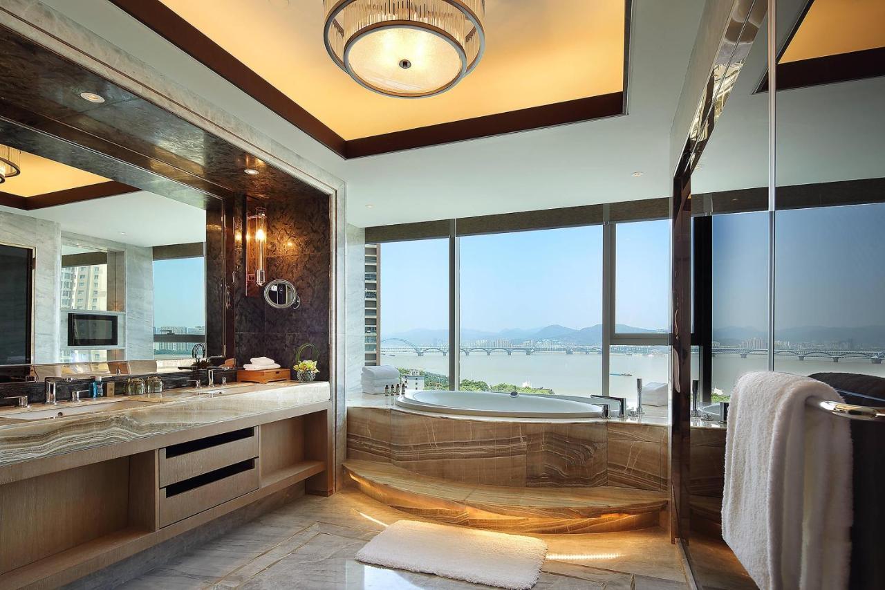Sheraton Grand Hangzhou Binjiang Hotel Екстер'єр фото