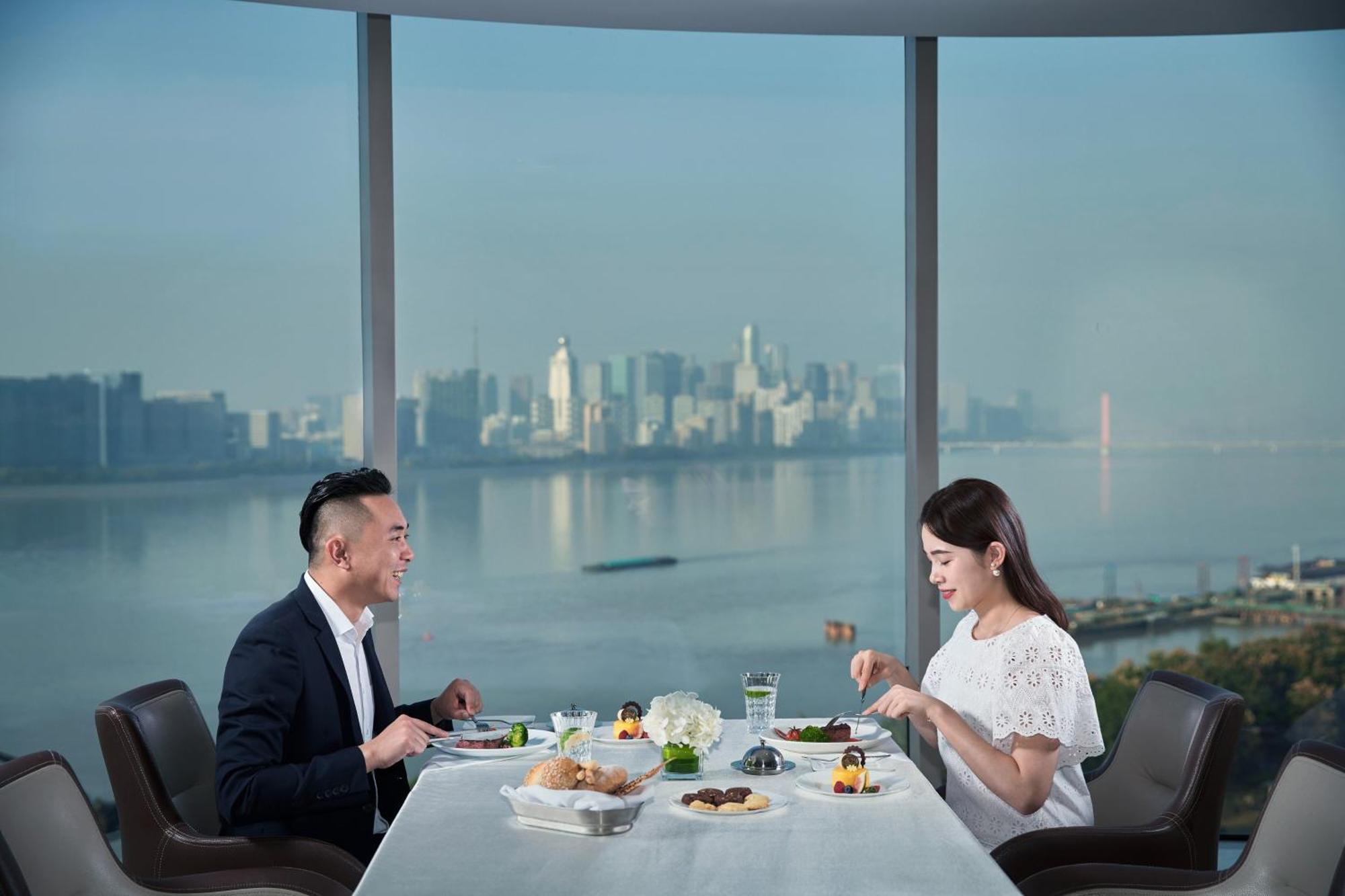Sheraton Grand Hangzhou Binjiang Hotel Екстер'єр фото